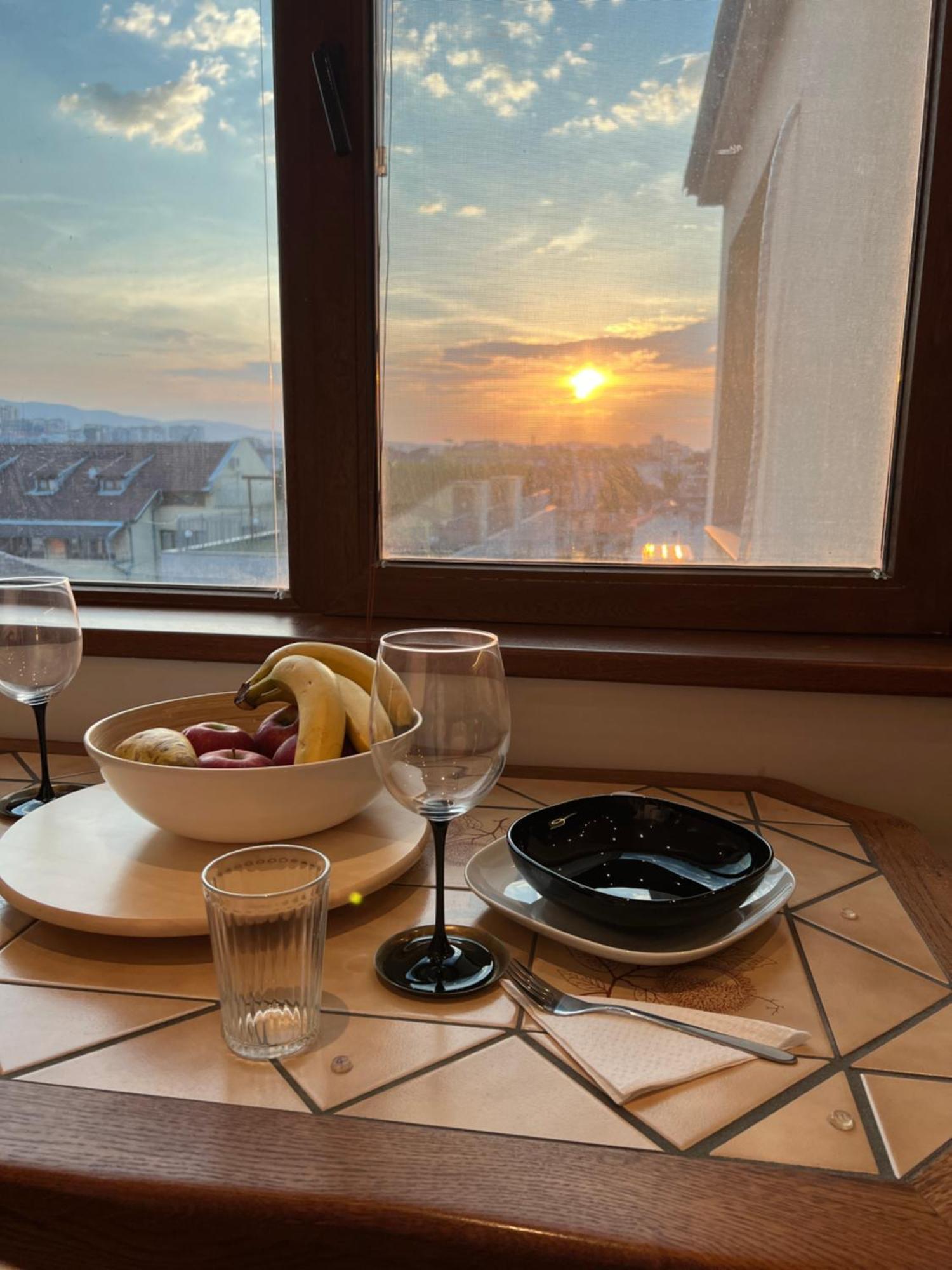 Dalv - Fairy Tale In Old Apartament Sofia